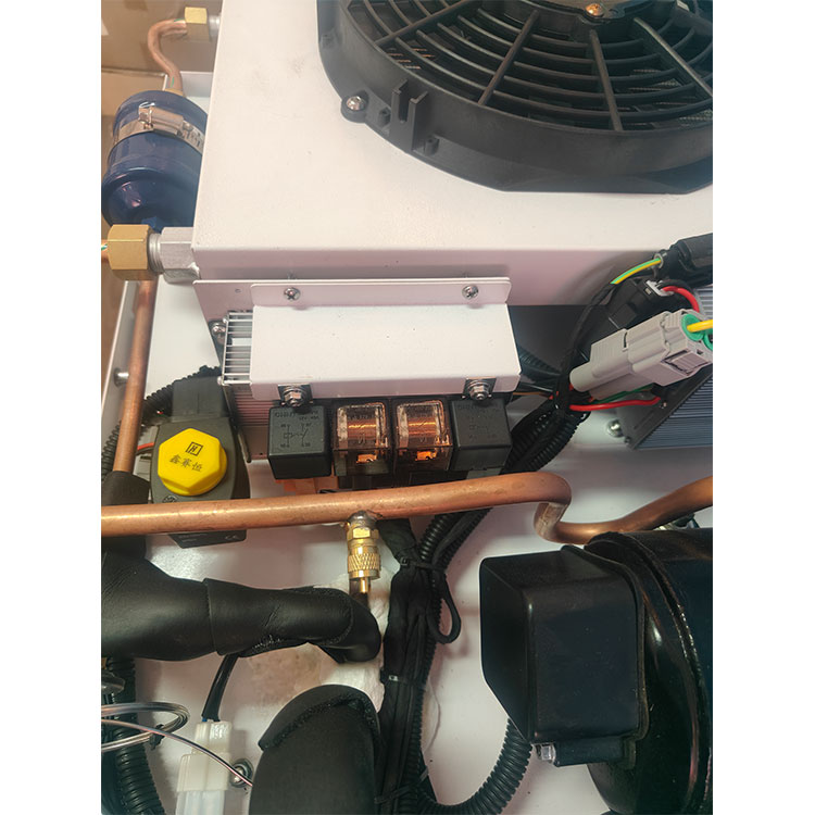 Rooftop 12V 24V AC 0 -18 Degre - Food & Snacks Pdf 评论和价格